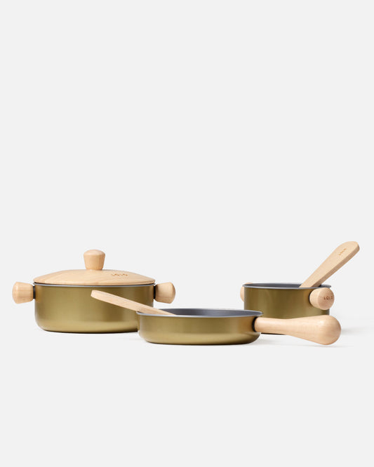 Ensemble de casseroles et poêles